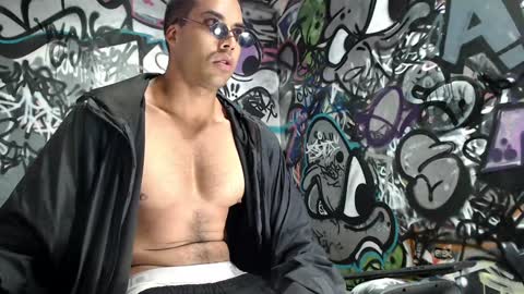 Snapshot of bbc_monster1 chatting on December 2024 12:16:02 PM Justin online show from December 2024 12:16:02 PM