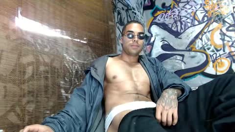 Snapshot of bbc_monster1 chatting on March 2025 02:51:01 PM Justin online show from March 2025 02:51:01 PM