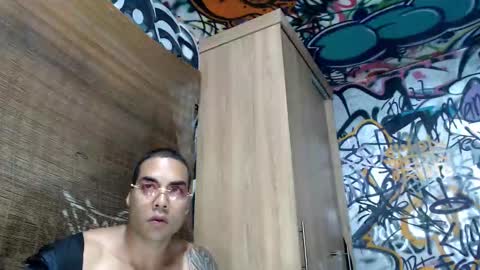 Snapshot of bbc_monster1 chatting on September 2025 12:05:01 AM Justin online show from September 2025 12:05:01 AM