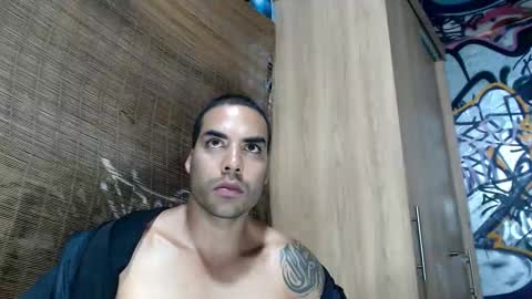 Snapshot of bbc_monster1 chatting on October 2025 11:17:02 PM Justin online show from October 2025 11:17:02 PM