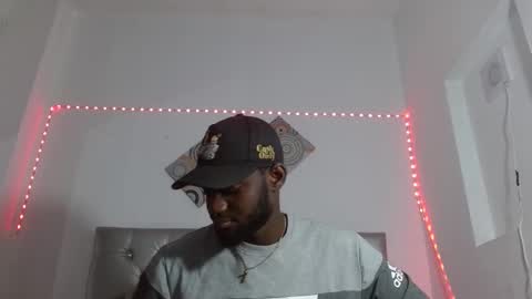 Andrew  online show from December 2025 03:02:02 AM