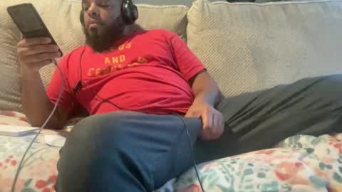 Snapshot of bbcfun44 chatting on December 2024 11:10:02 PM Zaddy online show from December 2024 11:10:02 PM