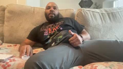 Snapshot of bbcfun44 chatting on February 2025 05:05:02 PM Zaddy online show from February 2025 05:05:02 PM