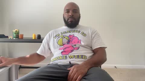 Snapshot of bbcfun44 chatting on October 2025 04:00:01 PM Zaddy online show from October 2025 04:00:01 PM