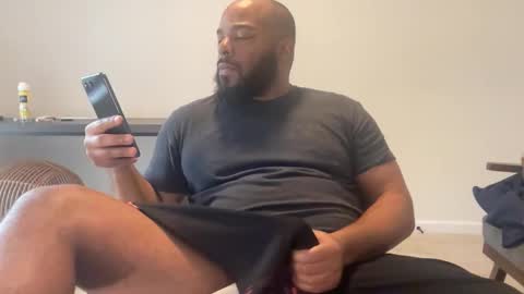 Snapshot of bbcfun44 chatting on November 2025 05:45:02 PM Zaddy online show from November 2025 05:45:02 PM