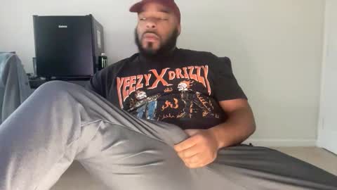 Snapshot of bbcfun44 chatting on December 2025 08:03:01 PM Zaddy online show from December 2025 08:03:01 PM