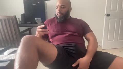 Snapshot of bbcfun44 chatting on December 2025 05:18:02 PM Zaddy online show from December 2025 05:18:02 PM