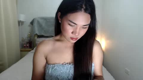 sweetsy online show from November 2025 02:43:02 AM