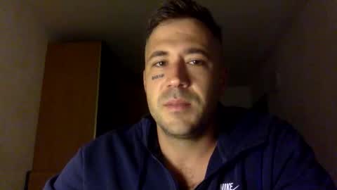 Snapshot of bbnamelezz chatting on March 2026 05:33:02 AM BB Namelezz online show from March 2026 05:33:02 AM