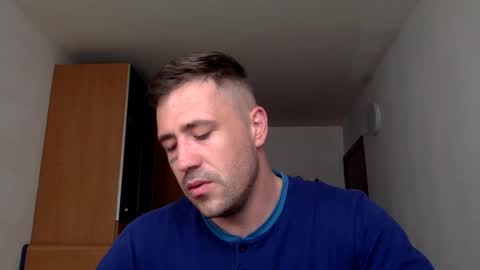 Snapshot of bbnamelezz chatting on April 2026 07:46:01 AM BB Namelezz online show from April 2026 07:46:01 AM