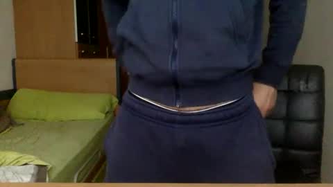 Snapshot of bbnamelezz chatting on April 2026 06:19:02 AM BB Namelezz online show from April 2026 06:19:02 AM