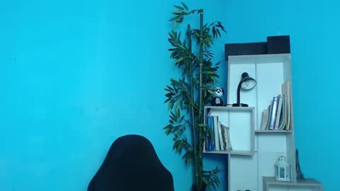 Charlote online show from January 2025 06:03:01 PM