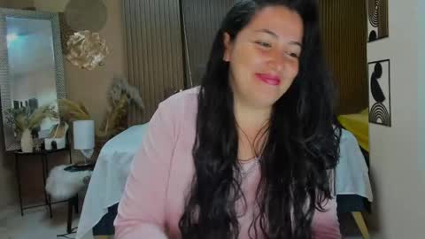 Snapshot of bbwluxurymuse chatting on June 2026 11:54:01 AM bbwluxurymuse online show from June 2026 11:54:01 AM