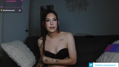 Snapshot of bbygirlnycole chatting on May 2026 02:17:01 AM bbygirlnycole online show from May 2026 02:17:01 AM