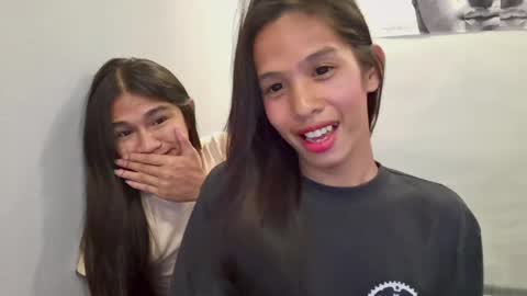 Snapshot of bbygrlamerah chatting on May 2026 07:11:01 PM SEXY TRIO online show from May 2026 07:11:01 PM