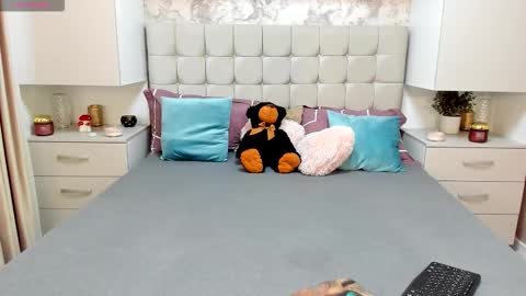 larra online show from October 2025 09:41:01 AM