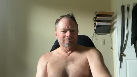 Snapshot of bcjonny chatting on April 2026 08:25:02 PM BCJonny online show from April 2026 08:25:02 PM