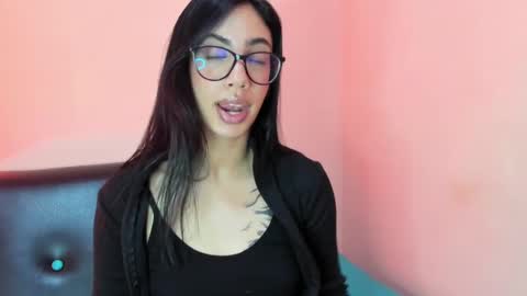 daniela villamizar online show from January 2025 03:04:01 PM