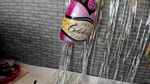 Meduza  online show from March 2026 05:24:01 AM