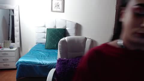 Ela online show from October 2025 06:00:01 AM