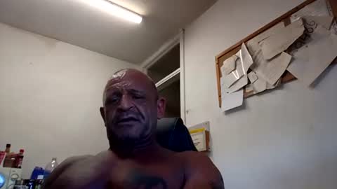 Snapshot of be427035 chatting on July 2026 06:39:01 PM be427035 online show from July 2026 06:39:01 PM