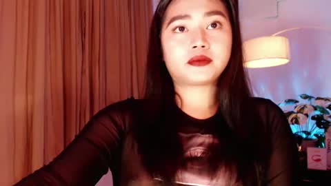 Snapshot of be_my_exclusive_gf chatting on February 2025 07:33:01 AM Marie online show from February 2025 07:33:01 AM