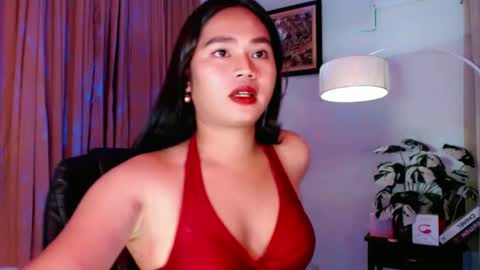 Snapshot of be_my_exclusive_gf chatting on February 2025 10:41:01 AM Marie online show from February 2025 10:41:01 AM