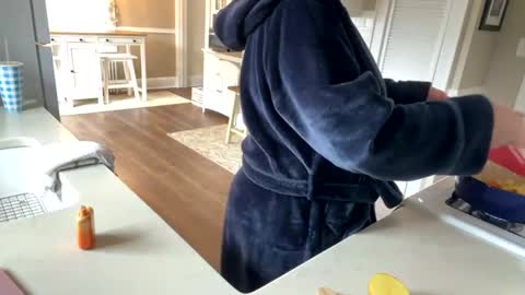 BeachyMILF online show from February 2025 03:48:02 PM