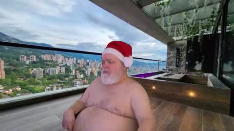 Snapshot of bear4muscle chatting on December 2025 06:48:01 PM Dookie online show from December 2025 06:48:01 PM