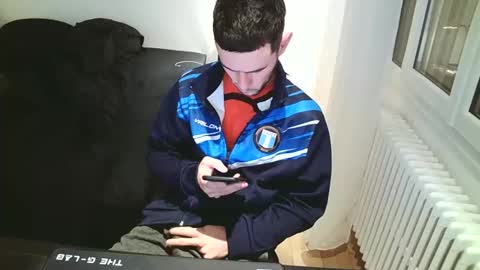 Snapshot of bear69fun chatting on January 2025 09:43:02 AM Bear69fun online show from January 2025 09:43:02 AM