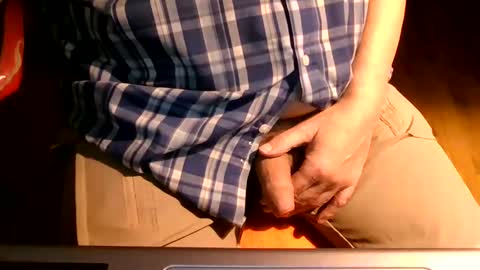 Bruno online show from December 2024 08:42:01 PM