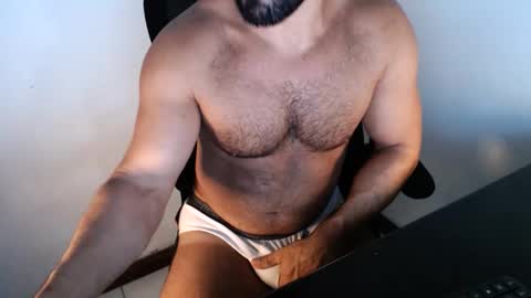 Beard Guy online show from December 2025 01:40:02 PM