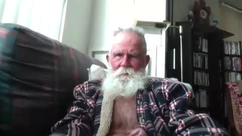 Snapshot of beardbushy chatting on October 2025 01:42:02 PM beardbushy online show from October 2025 01:42:02 PM