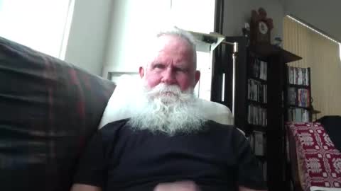 beardbushy online show from November 2025 04:51:01 PM