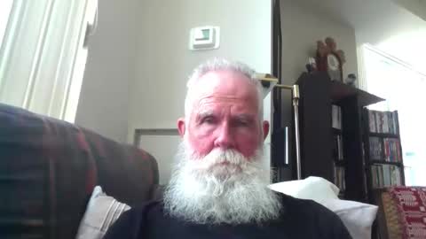 Snapshot of beardbushy chatting on June 2026 04:55:01 PM beardbushy online show from June 2026 04:55:01 PM
