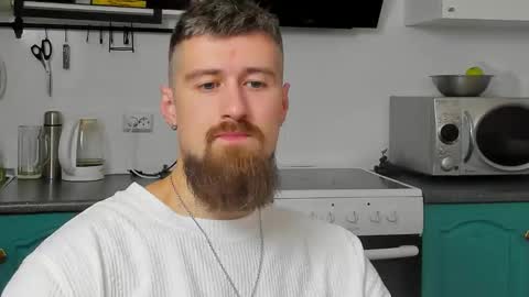 Snapshot of bearded_legend chatting on September 2025 03:54:01 AM Zeus online show from September 2025 03:54:01 AM