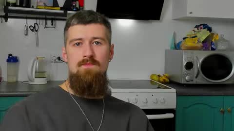 Snapshot of bearded_legend chatting on October 2025 05:41:01 AM Zeus online show from October 2025 05:41:01 AM