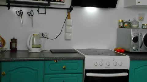 Zeus online show from March 2026 12:48:02 AM