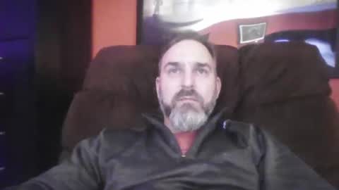 Snapshot of beardedambition chatting on December 2024 09:56:01 PM beardedambition online show from December 2024 09:56:01 PM