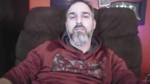 Snapshot of beardedambition chatting on December 2024 04:08:02 AM beardedambition online show from December 2024 04:08:02 AM