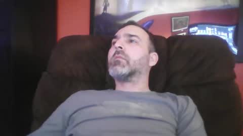 Snapshot of beardedambition chatting on February 2025 02:44:02 PM beardedambition online show from February 2025 02:44:02 PM