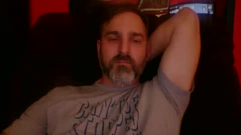 Snapshot of beardedambition chatting on September 2025 09:42:02 PM beardedambition online show from September 2025 09:42:02 PM