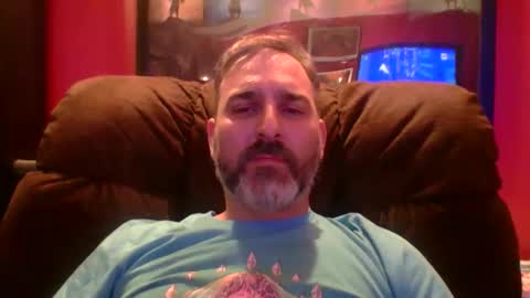 Snapshot of beardedambition chatting on October 2025 11:45:02 PM beardedambition online show from October 2025 11:45:02 PM