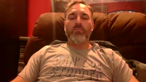 Snapshot of beardedambition chatting on October 2025 12:47:01 AM beardedambition online show from October 2025 12:47:01 AM