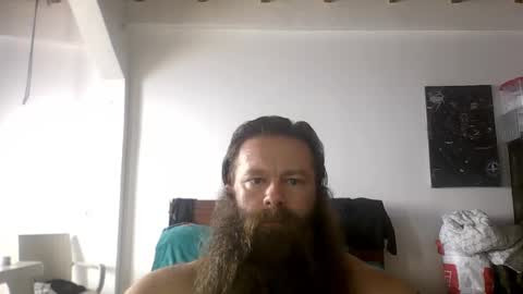 Snapshot of beardeddonkey88 chatting on October 2025 06:52:01 PM beardeddonkey88 online show from October 2025 06:52:01 PM