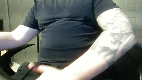 Snapshot of beardgame227 chatting on March 2026 04:12:02 AM Beardgame227 online show from March 2026 04:12:02 AM