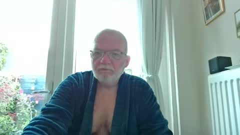 Snapshot of beardman916444 chatting on May 2026 06:01:01 PM Beardman online show from May 2026 06:01:01 PM