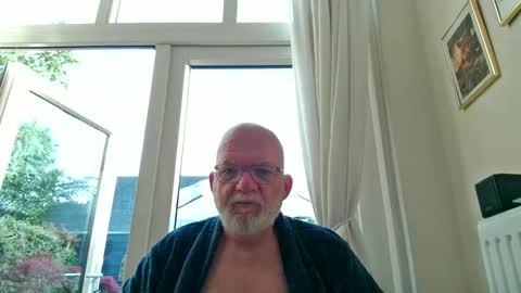 Snapshot of beardman916444 chatting on May 2026 05:01:02 AM Beardman online show from May 2026 05:01:02 AM