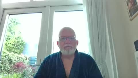 Snapshot of beardman916444 chatting on May 2026 04:40:02 AM Beardman online show from May 2026 04:40:02 AM