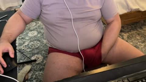 Snapshot of beardudeguy chatting on April 2026 04:08:01 PM beardudeguy online show from April 2026 04:08:01 PM